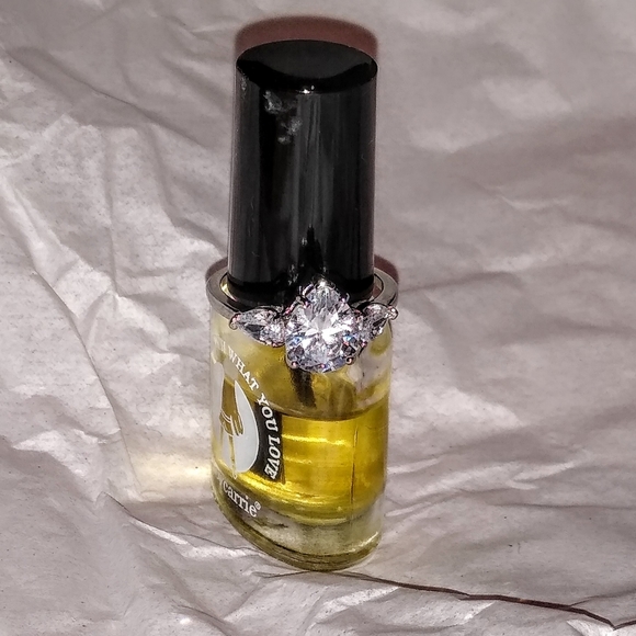 Pear-shaped  White Sapphire Fashion Ring - Picture 8 of 13